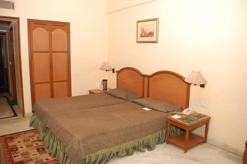 Hotel Royale Midtown Bhubaneswar Room photo